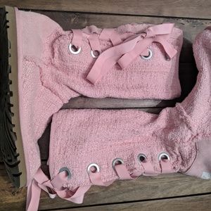 Lightweight Ugg boots